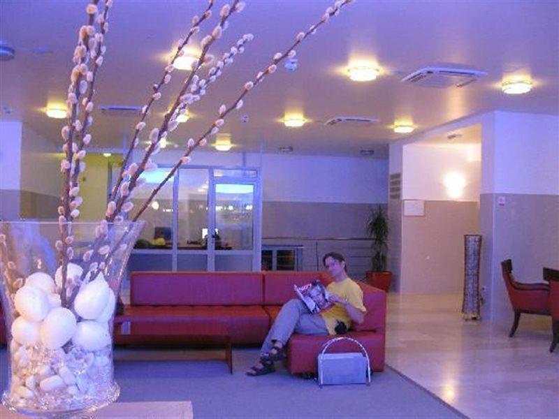Hotel Quercus ดริเวนิก ภายนอก รูปภาพ